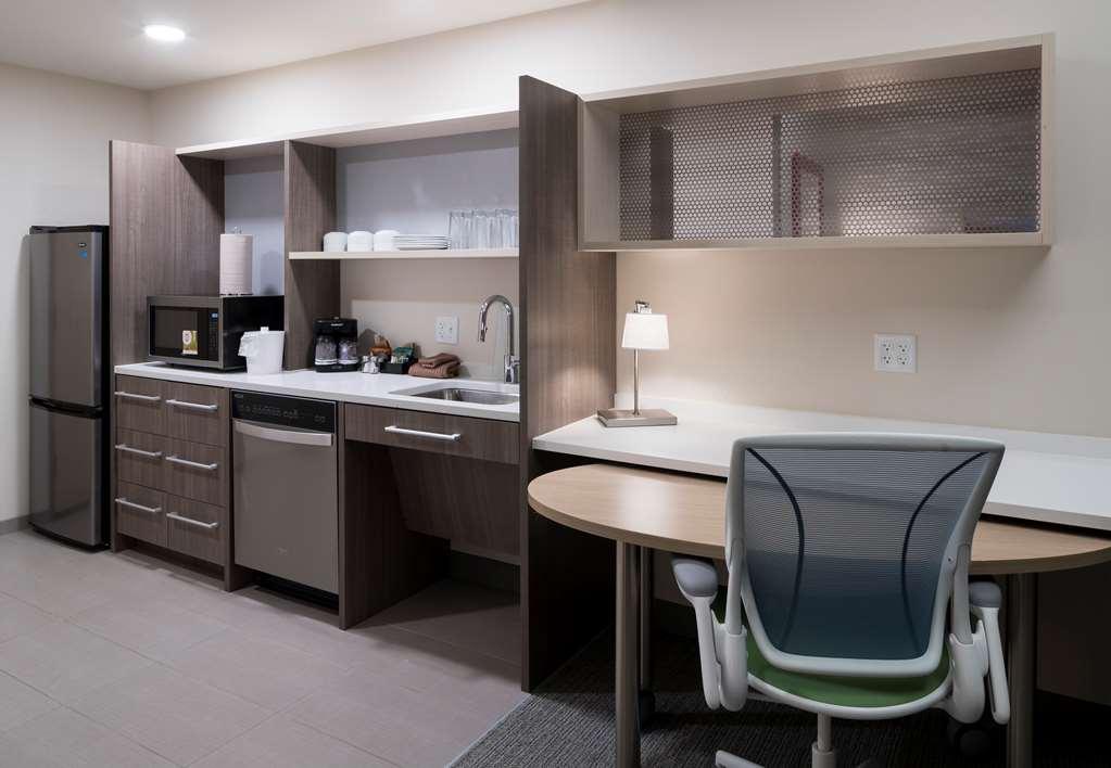Home2 Suites By Hilton Cape Canaveral Cruise Port Rom bilde