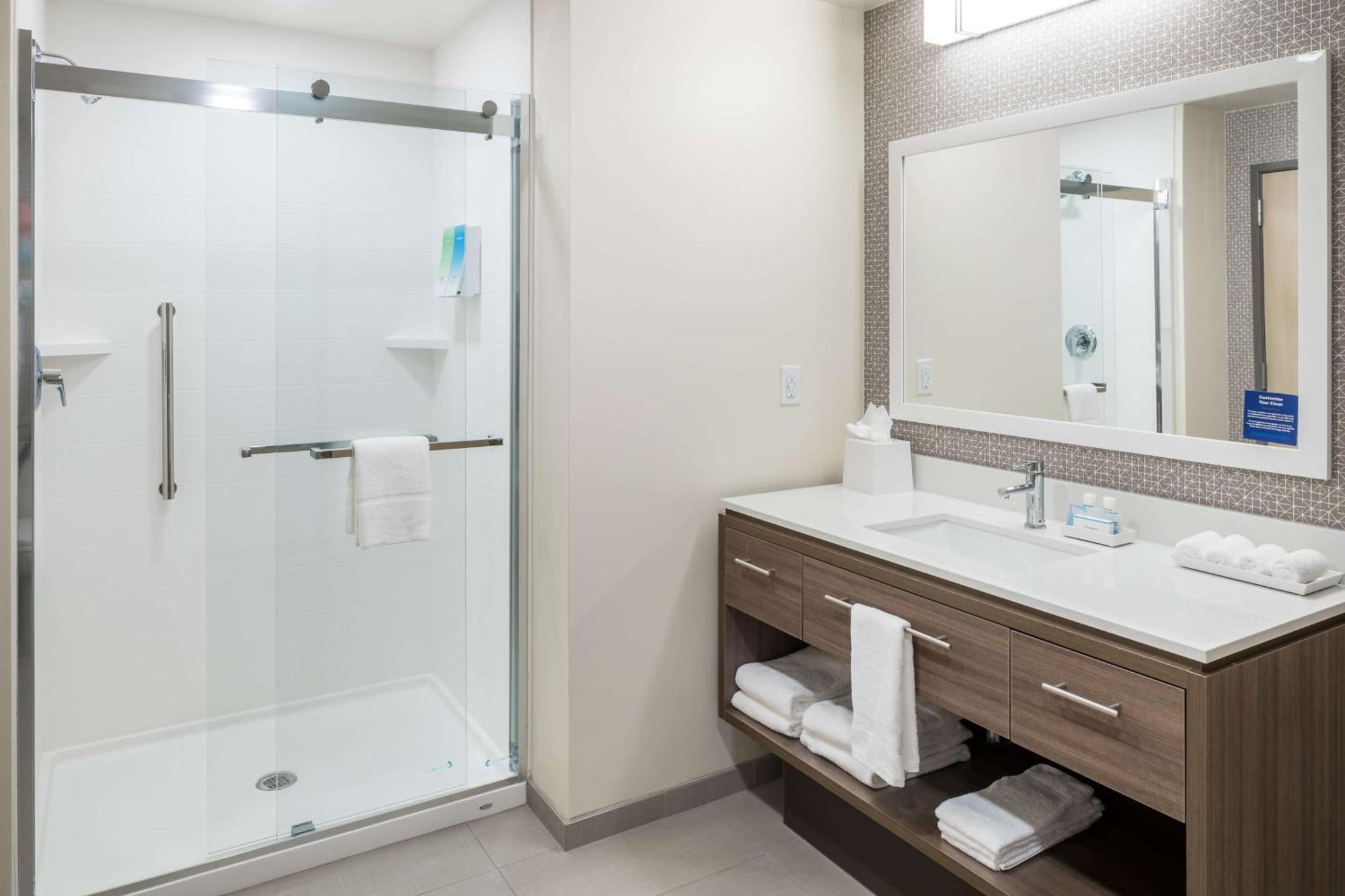 Home2 Suites By Hilton Cape Canaveral Cruise Port Eksteriør bilde