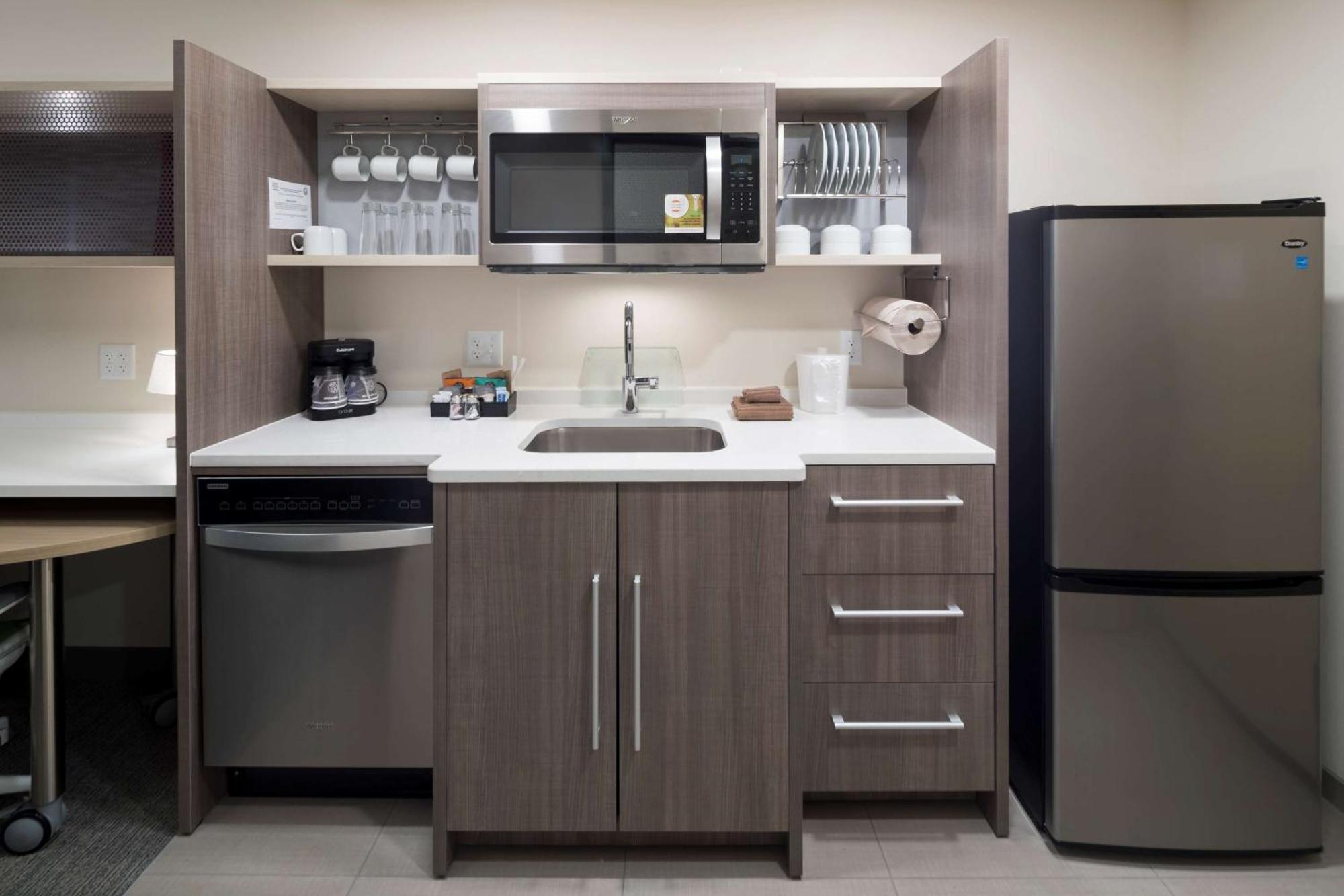 Home2 Suites By Hilton Cape Canaveral Cruise Port Eksteriør bilde