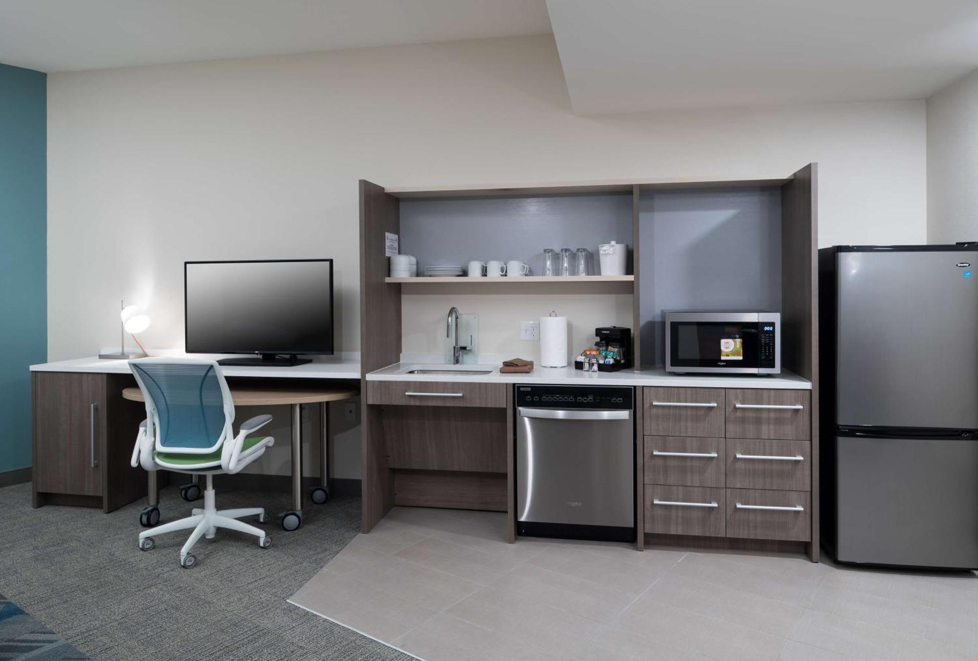 Home2 Suites By Hilton Cape Canaveral Cruise Port Eksteriør bilde