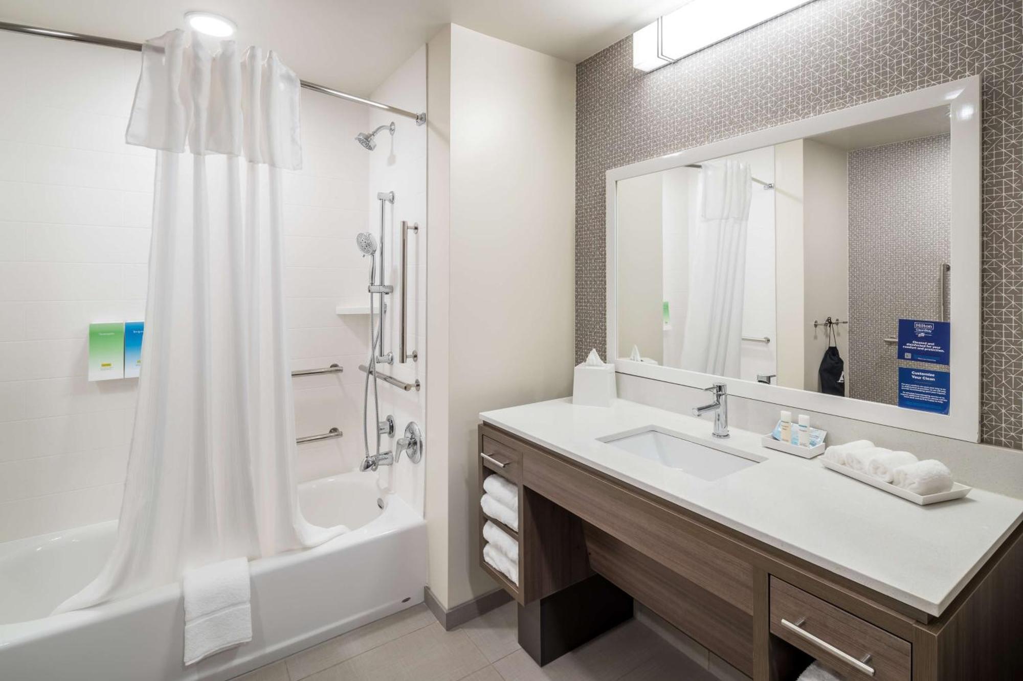 Home2 Suites By Hilton Cape Canaveral Cruise Port Eksteriør bilde