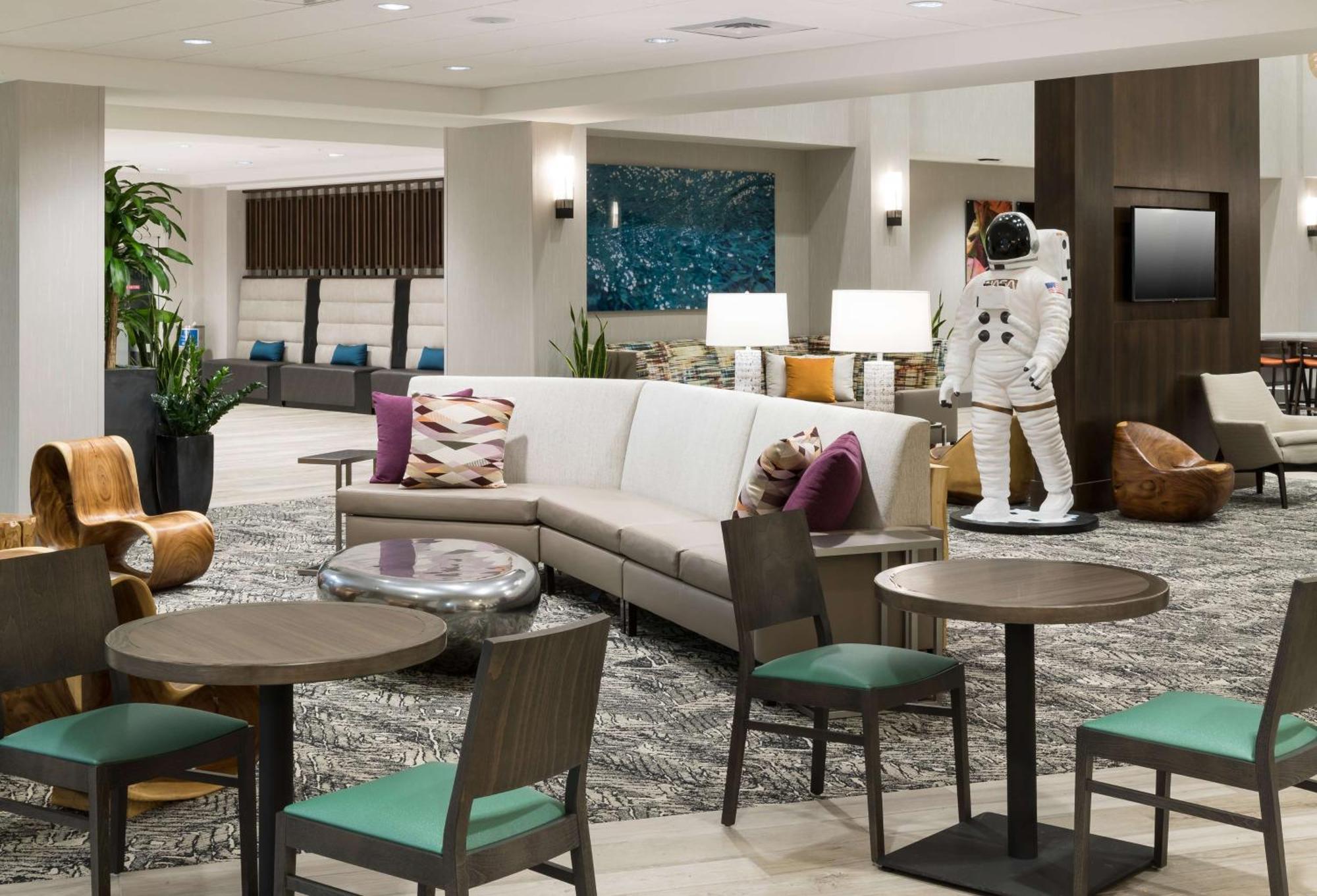 Home2 Suites By Hilton Cape Canaveral Cruise Port Eksteriør bilde